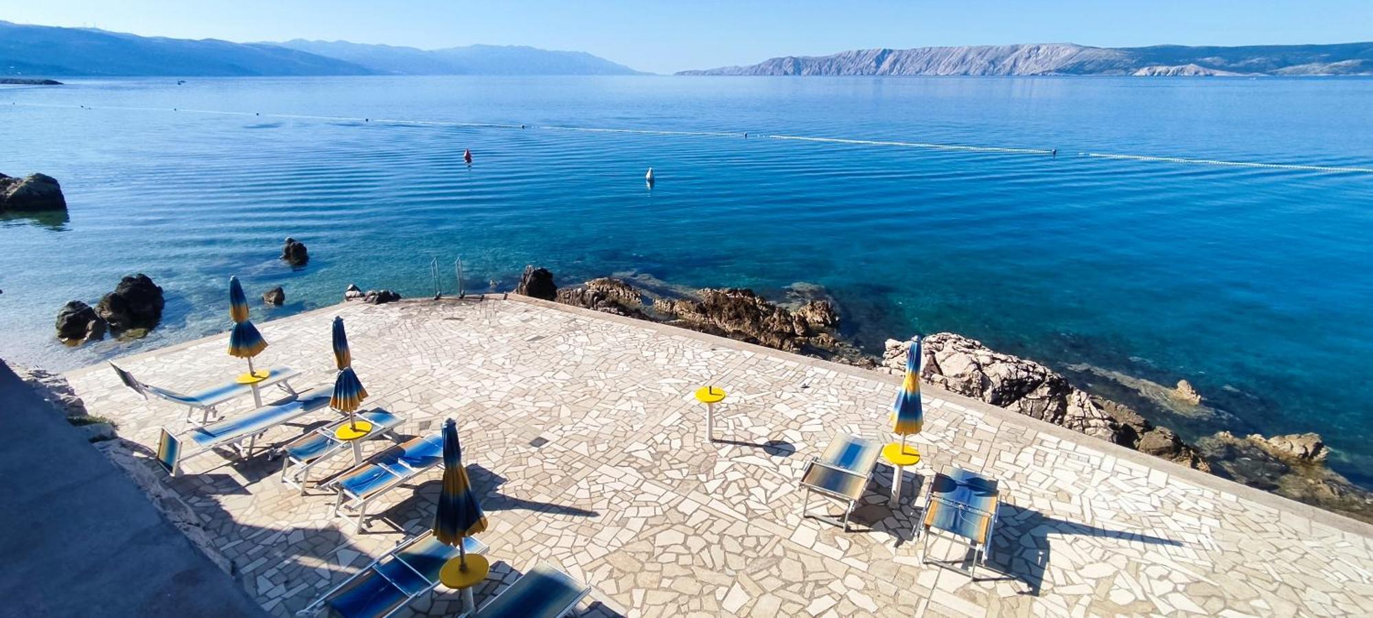 Apartments Maricic 200 Meters From The Beach Novi Vinodolski Eksteriør billede