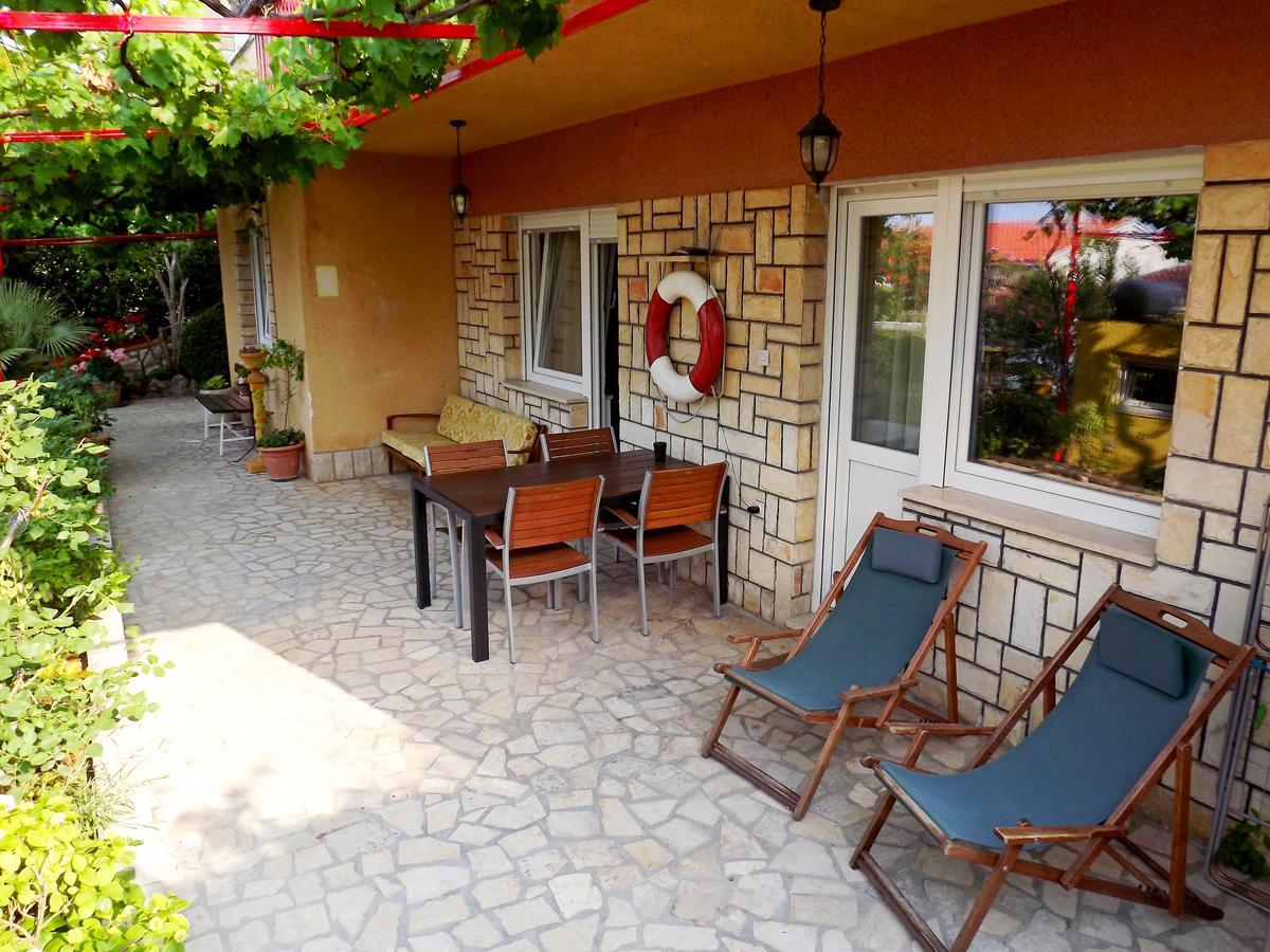 Apartments Maricic 200 Meters From The Beach Novi Vinodolski Eksteriør billede