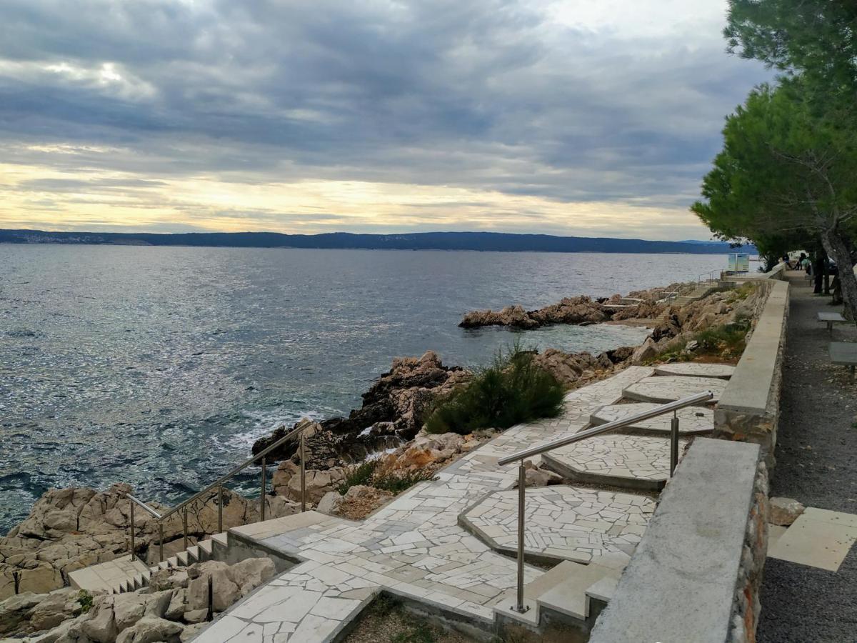 Apartments Maricic 200 Meters From The Beach Novi Vinodolski Eksteriør billede
